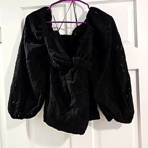 Black Off Shoulder Summer Top Size Medium Banana Republic